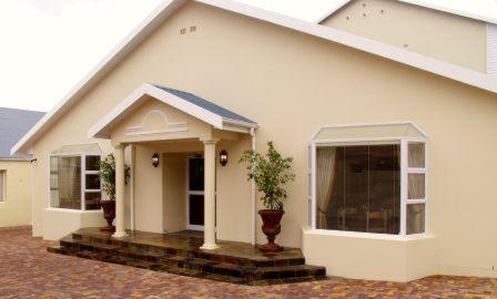 The Russel Hotel Knysna Dış mekan fotoğraf