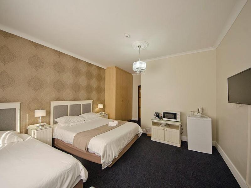 The Russel Hotel Knysna Dış mekan fotoğraf