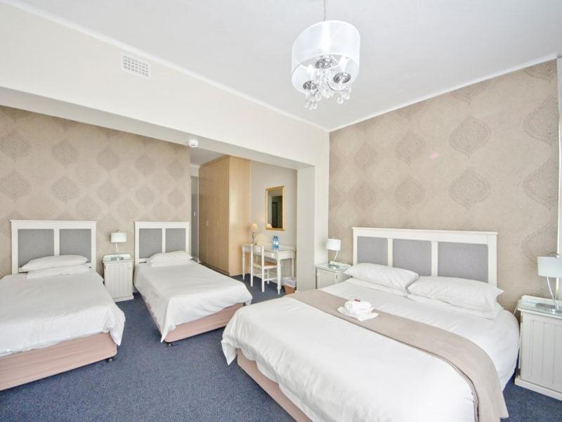 The Russel Hotel Knysna Dış mekan fotoğraf